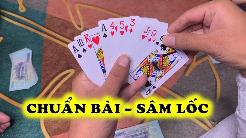 Quan sát đối thủ và ghi nhớ bài